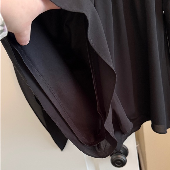 Express Black Keyhole Peplum Long-Sleeve romper - Picture 5 of 8